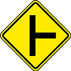 A-7b — Via lateral à direita  Adverte ao condutor do veículo da existência, adiante, de uma via lateral à direita.